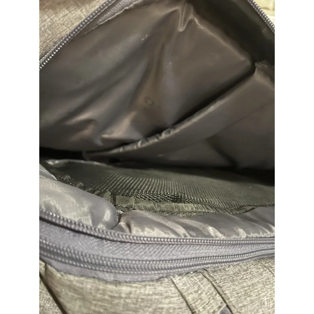 SwissGear 1900 ScanSmart Backpack - fits up to 17
